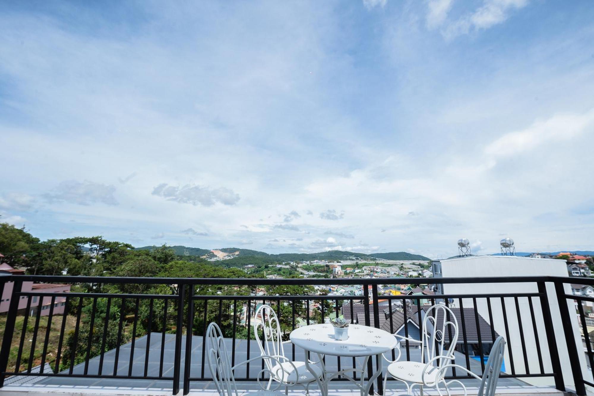 Tuan An Hotel Da Lat Buitenkant foto